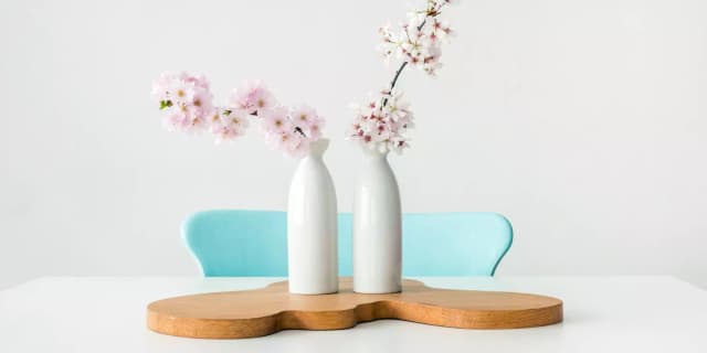 How to Pick the Right Dining Table